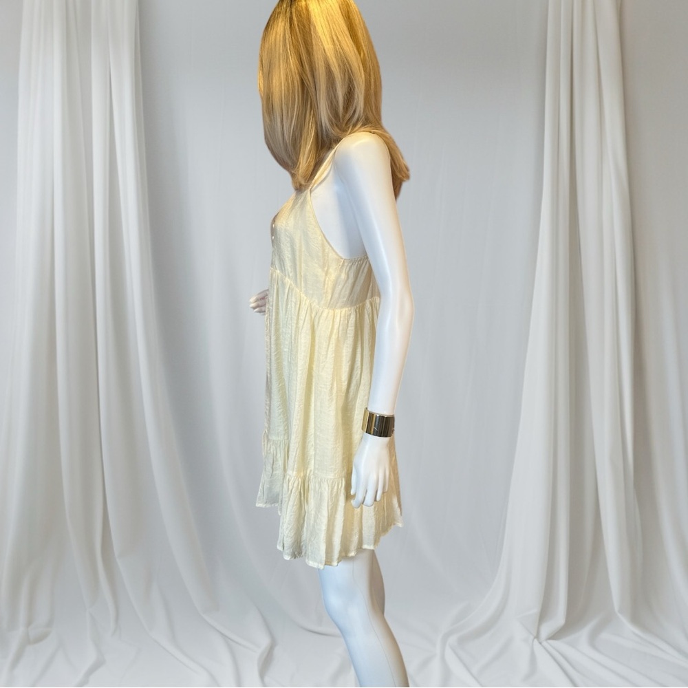 Forever 21 Cream Mini Dress - Picture 3 of 8